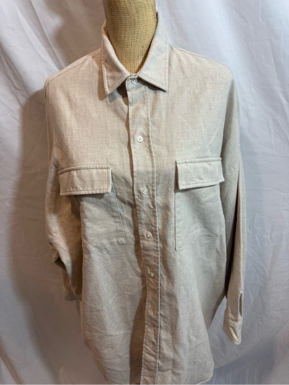 Frank & Eileen women Oversized Button-Up Shirt Jacket in Beige XS/ S